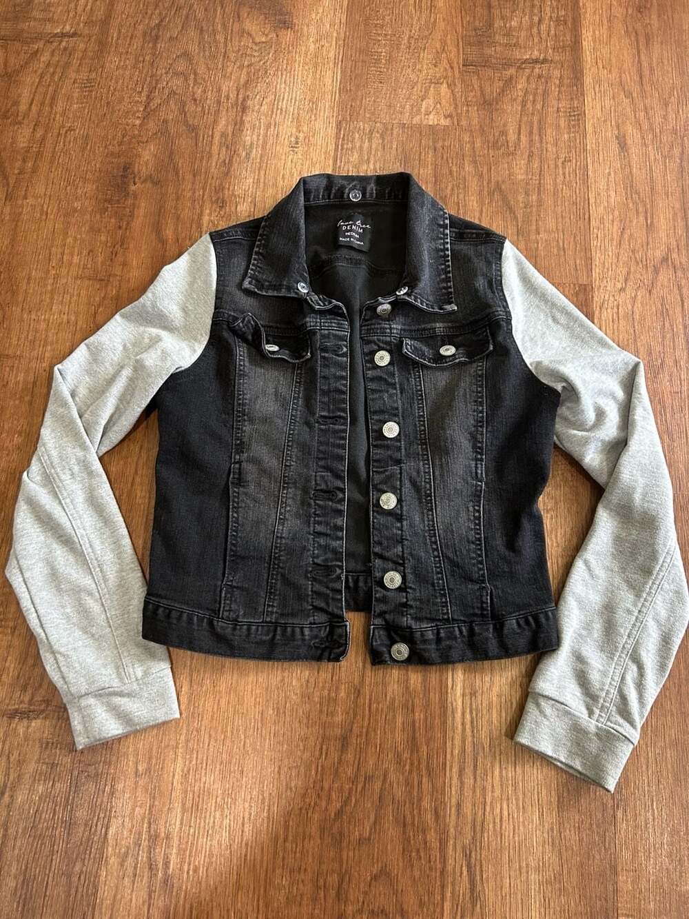 INSPIRE CHIC Women's Washed Denim Jacket Contrast Sleeve